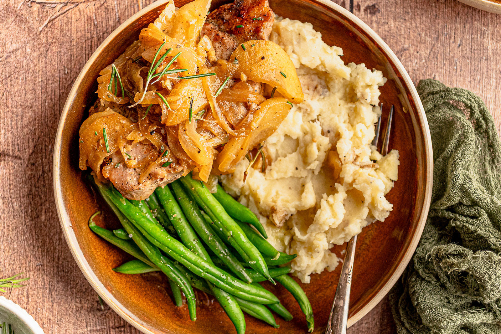 Apple Cider Braised Pork Chops